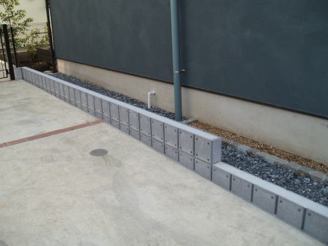 ���l�A���q�̃E�b�h�f�b�L