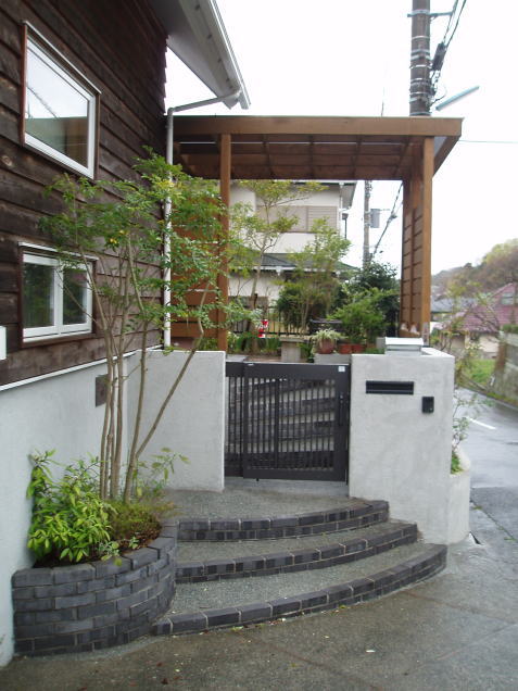 ���l�A���q�̃E�b�h�f�b�L