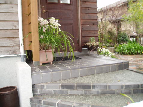 ���l�A���q�̃E�b�h�f�b�L